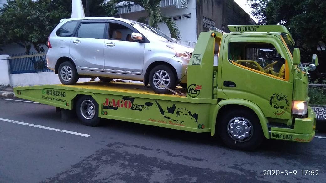 JASA DEREK MOBIL TERDEKAT DI JOGJA  087838339443