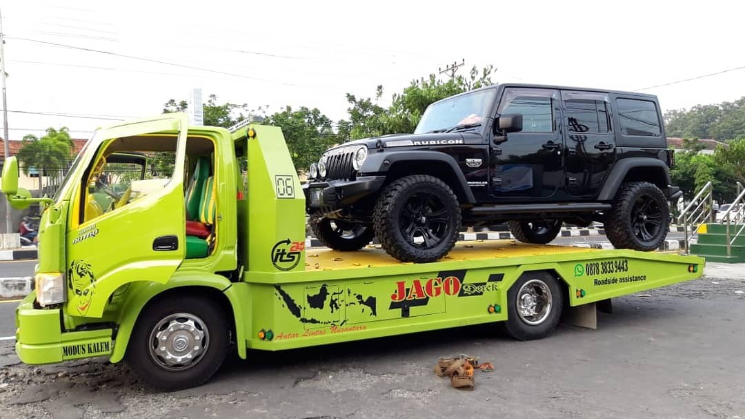 JASA DEREK MOBIL TERDEKAT DI WONOSARI GUNUNGKIDUL YOGYAKARTA  087838339443