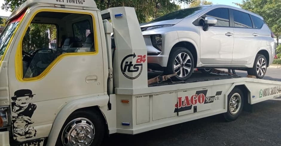 DEREK TOWING MOBIL MURAH KULONPROGO 087838339443