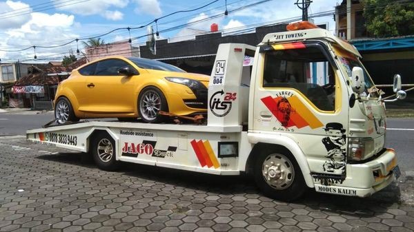 Jasa Towing Mobil Terdekat di Sleman | Jasa Mobil Derek Sleman | Jasa Angkut Mobil Terdekat Sleman