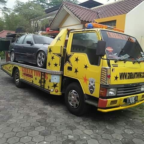 JASA TOWING MOBIL KULONPROGO 085101189443